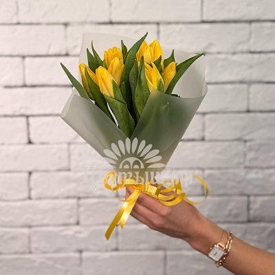 Букет 9 жёлтых тюльпанов 