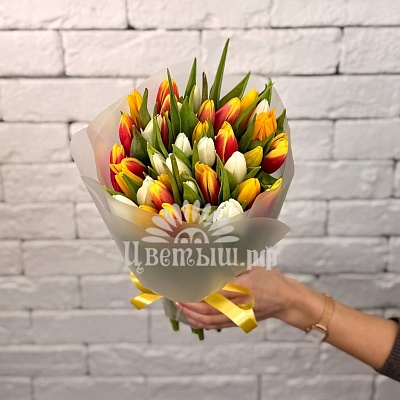 Букет 41 тюльпан Микс