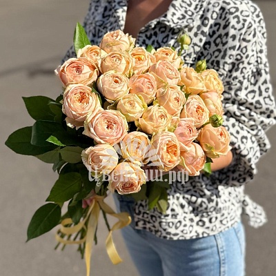 Букет 25 пионовидных роз «Sweet Catalina»