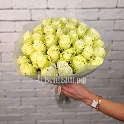 Букет 33 белые розы