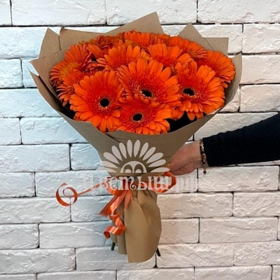 Букет 15 оранжевых гербер
