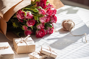 Покупаем цветы на День Рождения