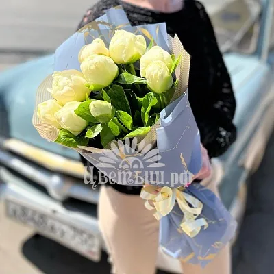 Букет 9 пионов «Prairie Moon»