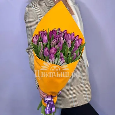 Букет 33 тюльпана «Purple»