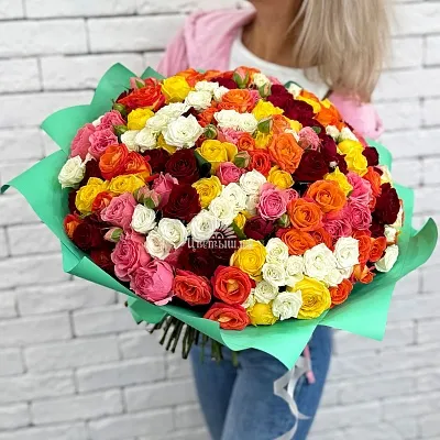 Букет 101 кустовая роза микс