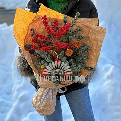 Букет из еловых веточек-3